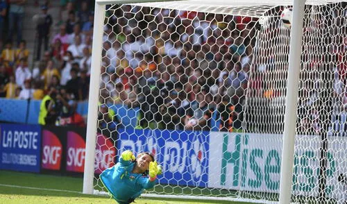 En las tandas de penales polacos decidieron su suerte. FOTO: EFE elpopular.pe