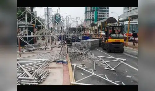 Ce han cerrado las vías auxiliares desde la cuadra 23 de la avenida Brasil. elpopular.pe