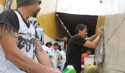 Internos del penal Sarita Colonia del Callao realizan trabajos de limpieza para evitar enfermedades infectocontagiosas elpopular.pe