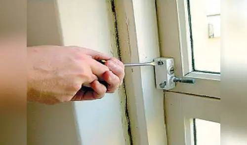 aprende de forma sencilla cómo sacar un tornillo. elpopular.pe