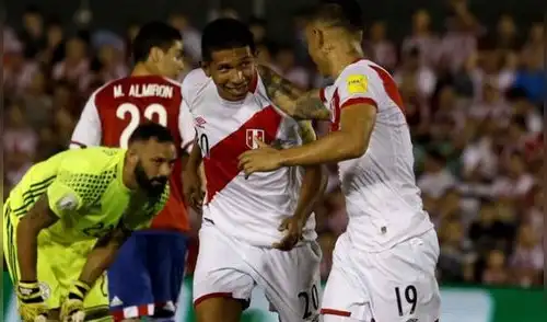 Edison Flores fue al autor del segundo gol ante Paraguay elpopular.pe