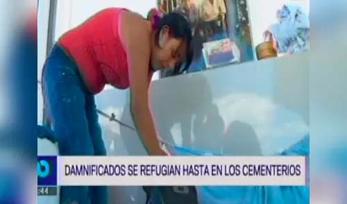 Damnificados de Catacaos se refugian en los cementerios ante la desesperación elpopular.pe