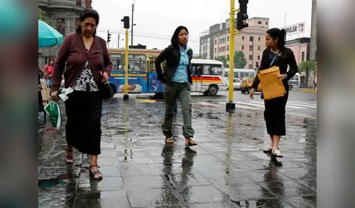 Lloviznas en Lima elpopular.pe