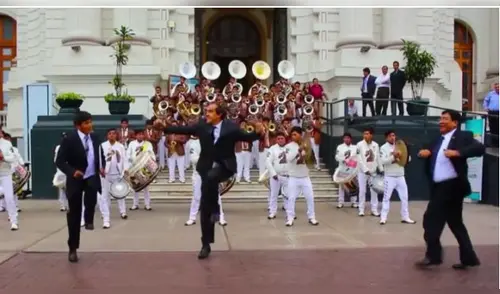 Congresista Lescano no pudo resistirse a la música termino bailando no solo 1 día sino dos elpopular.pe