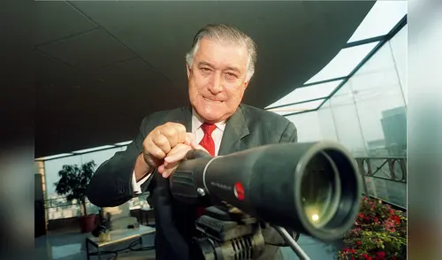 Su vida terminó entre los claro oscuros de la genialidad y las cadenas de sus acciones elpopular.pe