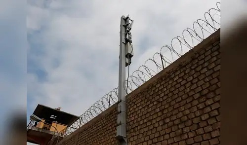 Antes de Fiestas Patrias, los celulares serán bloqueados en tres penales de Lima elpopular.pe