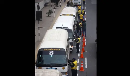 Intervienen a más de 100 "chosicanos" en la Vía Expresa Grau en el Cercado de Lima elpopular.pe