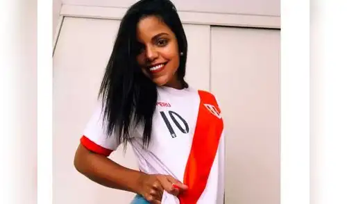 La bella conductora de deportes dejó en claro que la vara no existe. elpopular.pe