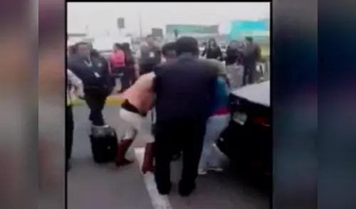 Enfurecida mujer agredió a la amante de su esposo. elpopular.pe