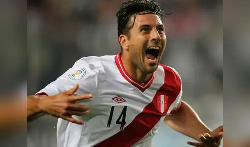 Claudio Pizarro con la selección peruana elpopular.pe