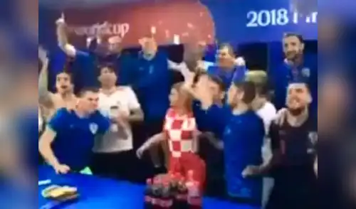 Presidenta de Croacia celebró triunfo en Rusia 2018 elpopular.pe