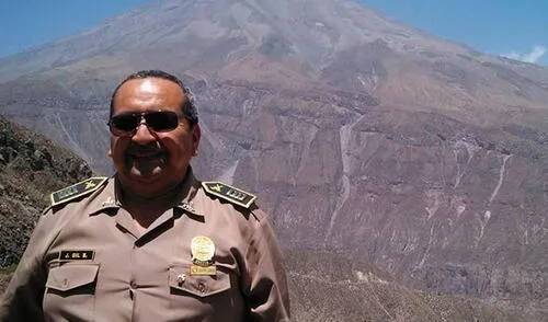 Alzan su voz de protesta contra la corrupción elpopular.pe