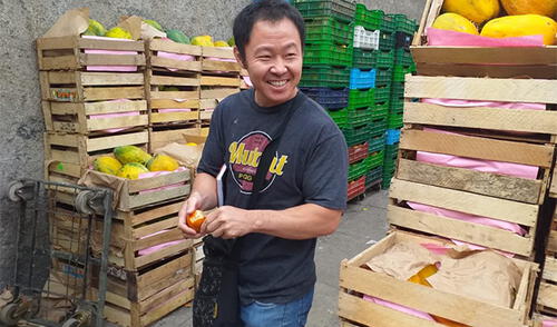 Kenji Fujimori llega a comprar sus productos hasta el Mercado de Frutas elpopular.pe