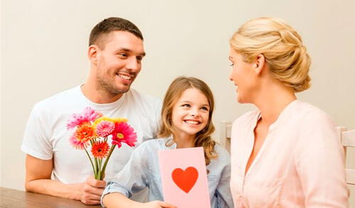 Todo momento es oportuno para demostrar amor y cariño con la pareja, con amigos y también con la familia elpopular.pe