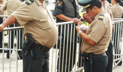 Detienen a policía acusado de cobrar coima a un colega en Trujillo elpopular.pe