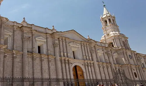Arequipeños buscan crear su propio himno y bandera elpopular.pe