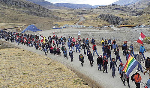 Realizan paro indefinido por apoyo a los comuneros de Fuerabamba elpopular.pe