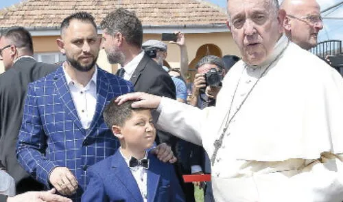 Papa Francisco pide perdón a gitanos elpopular.pe