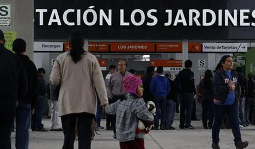 Niño se accidentó con escaleras eléctricas del Metro de Lima elpopular.pe
