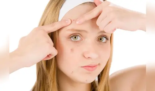 Al finalizar aplica con suaves toques un polvo traslucido elpopular.pe