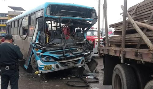 Accidente de tránsito esta mañana en el distrito de Villa El Salvador elpopular.pe
