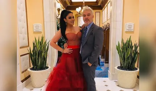 Fue Aguilar quien compartió una instantánea de ambos luciendo una gran sonrisa y sus mejores trajes en sus redes sociales. elpopular.pe