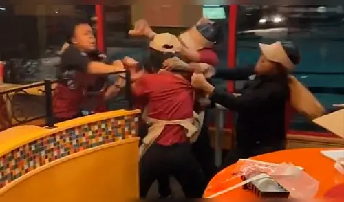 Siete empleados de Popeyes discuten y se agarran a golpes elpopular.pe