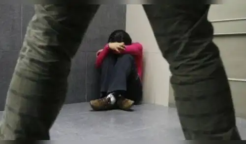 El hombre le ofrecía a la desalmada mujer menos de dos dólares para tener contacto sexual con la niña. elpopular.pe