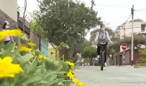 Ciclista denuncia tocamientos indebidos por parte de un hombre que se transportaba en una moto. elpopular.pe