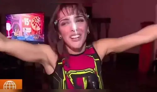 Rosángela Espinoza revela que le falta poco para graduarse de la universidad elpopular.pe