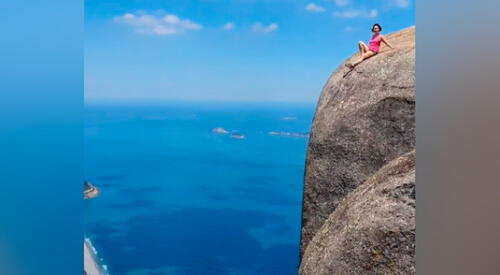 Una mujer falleció en Brasil el pasado fin de semana tras caer al mar mientras se tomaba una selfie en unas rocas en una playa de Penha. elpopular.pe
