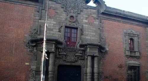 Bellas Artes cobró el dinero de los postulantes pero no rindieron el examen de admisión este lunes 5 de abril a las 8:00 a.m. elpopular.pe