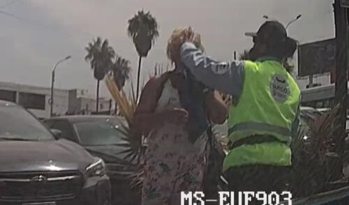 Extranjeras se pelean por espacio para pedir limosnas. elpopular.pe