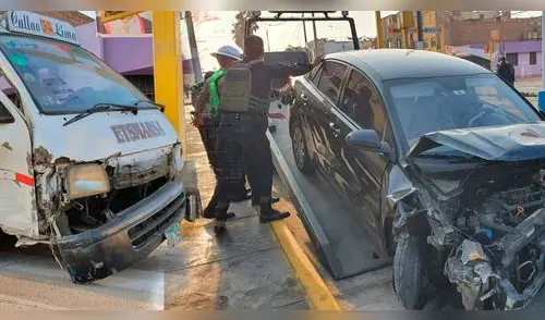 Víctimas mortales dejó accidente entre dos vehículos en el Callao. elpopular.pe