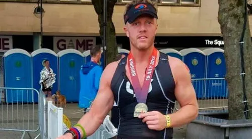 El atleta tuvo que ser internado después de contraer el COVID-19 y antes de ser sometido a ventilación mecánica dijo que quería vacunarse. elpopular.pe