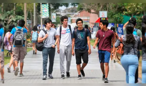Ministro de Salud indicó fecha para el regreso de los estudiantes universitarios a las aulas elpopular.pe