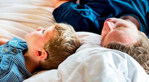 Expertos te aclaran la duda sobre a que edad los niños deben de tener su propia habitación. elpopular.pe