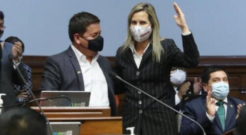 Perú Libre niega acuerdo político tras abrazo entre Guido Bellido y María del Carmen Alva elpopular.pe