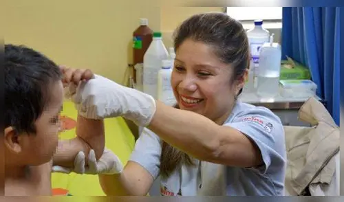 Gracias al apoyo que recibe, Aniquem ayuda a niños con quemaduras hace varios años. elpopular.pe