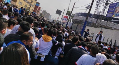 Alianza Lima tiene una de las más grandes hinchadas del país que se hace presente hoy 4 de septiembre. elpopular.pe