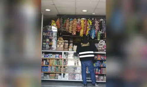 Policía intervino varias tiendas en el Centro de Lima. elpopular.pe