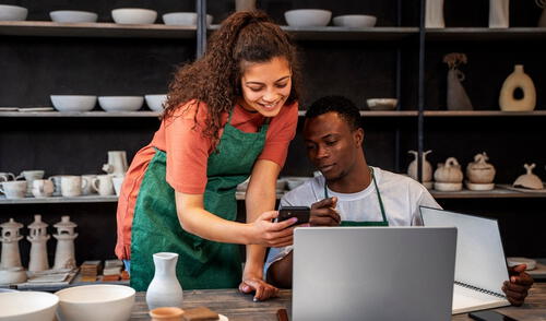 Sigue los consejos de expertos para tener éxito con tu emprendimiento. elpopular.pe