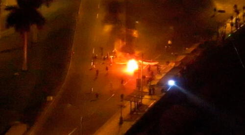 Hombre se prende en fuego al intentar evitar ser desalojado en Chorrillos. elpopular.pe