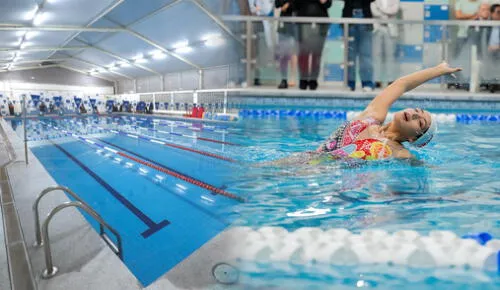 Piscina olímpica abandonada una década será restaurada. elpopular.pe