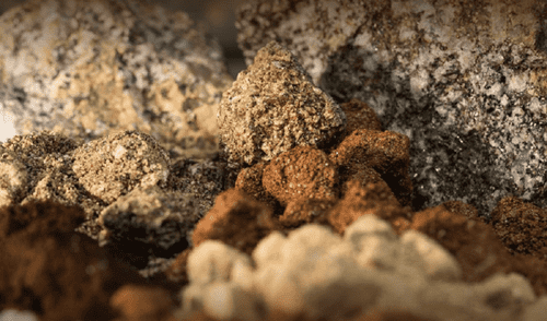 Científicos logran extraer tierras raras sin dañar el medio ambiente con un innovador método de reciclaje. elpopular.pe