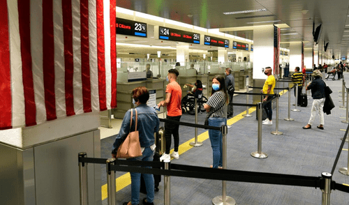 Estados Unidos puede bloquear tu entrada aunque tengas visa o ESTA vigente. elpopular.pe