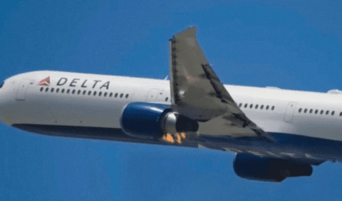 Incendio en motor de avión repleto de pasajeros genera caos y gritos en el aire. elpopular.pe