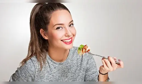 Descubre los mejores alimentos naturales que ayudan a controlar el hambre sin recurrir a productos artificiales. elpopular.pe