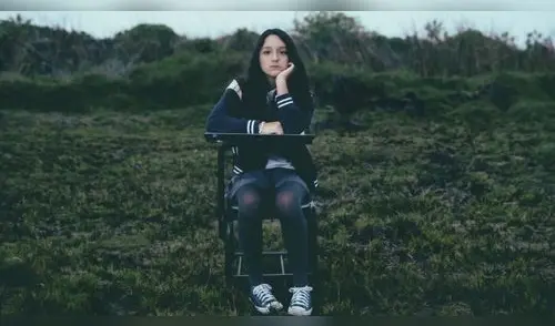 La joven cantautora peruana Camila Ramos presenta su nuevo sencillo One of Us. elpopular.pe