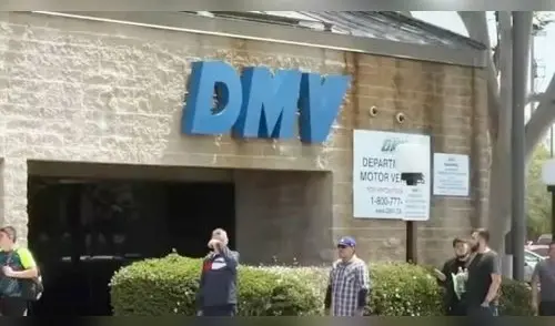 Departamento de Seguridad Pública de Texas dio un anuncio sobre la licencia de conducir comercial. elpopular.pe